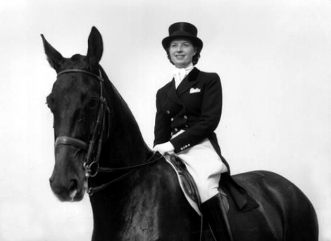 Hippotherapy: philosophy of treatment through horse riding