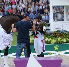 Charlotte Dujardin takes the Gold in Aachen