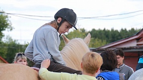 В Уфе набирает популярность проект "За здоровьем к лошадке"
